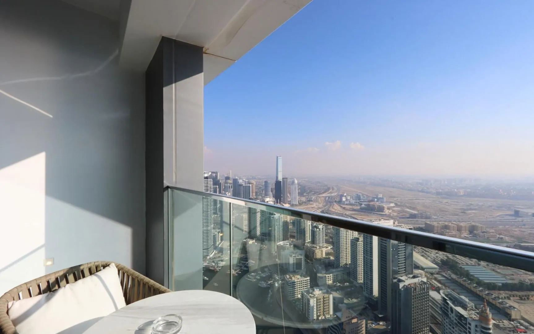 Livbnb - Stunning 1B Suite With Marina View And Beach Access Dubai 0*,  United Arab Emirates